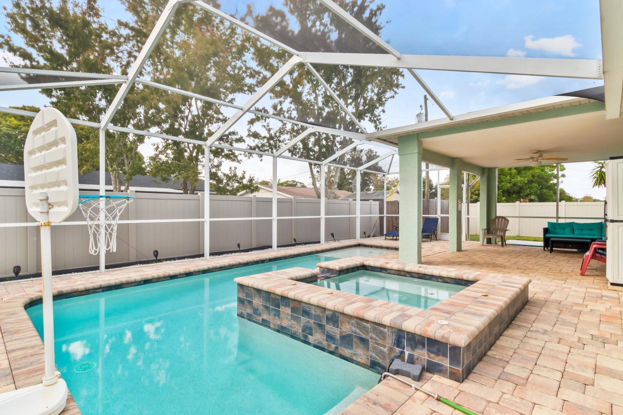Saltylux16 Heated Saltwater Pool, Near Beach, Honeymoon Island, Farmer Market Clearwater Exterior foto